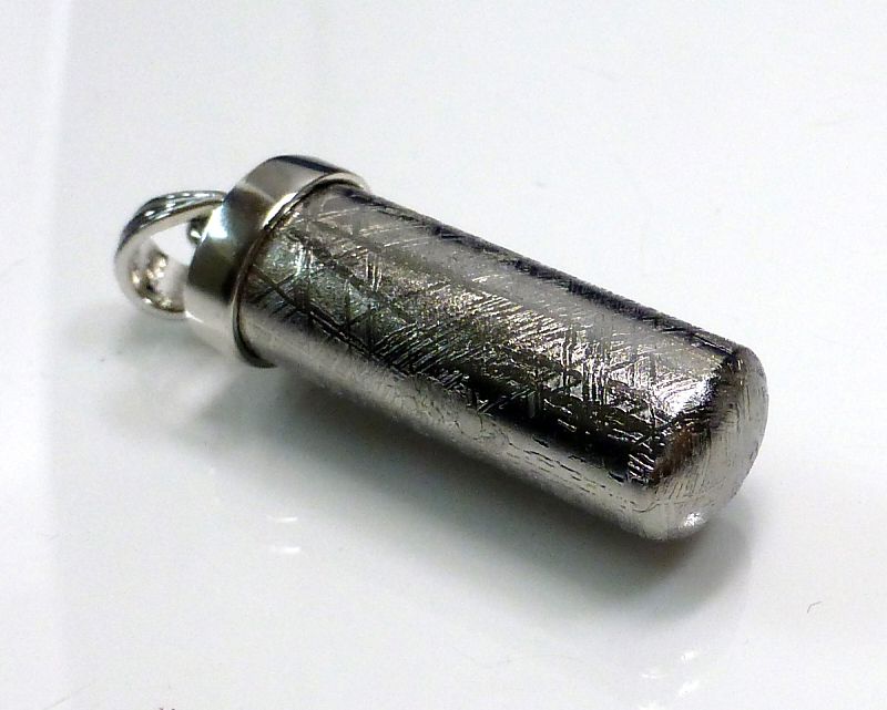 ギベオン隕石 ペンダントトップ （シルバー925）｜最高級