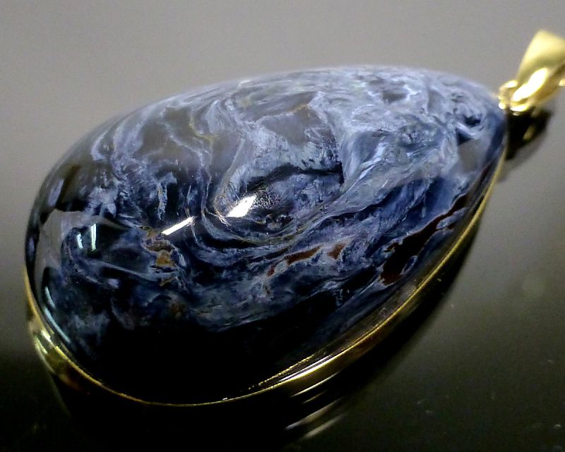 ブルーピーターサイト ペンダントトップ （18金イエローゴールド） No