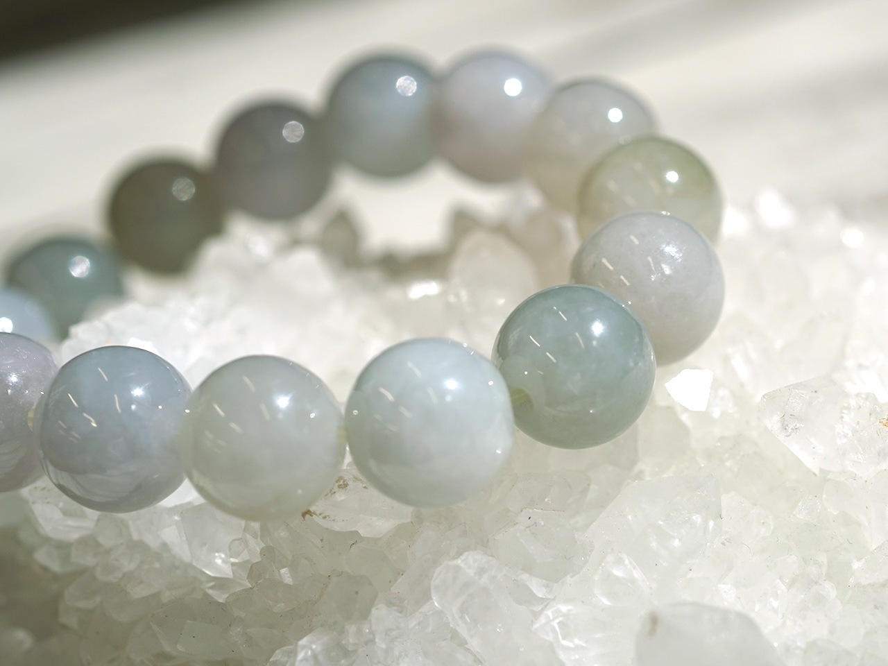 タカヒコ大特価❣️ラベンダー翡翠　ブレスレット　5-67 タカヒコ様専用大特価❣️ラベンダー翡翠 ブレスレット 5-67