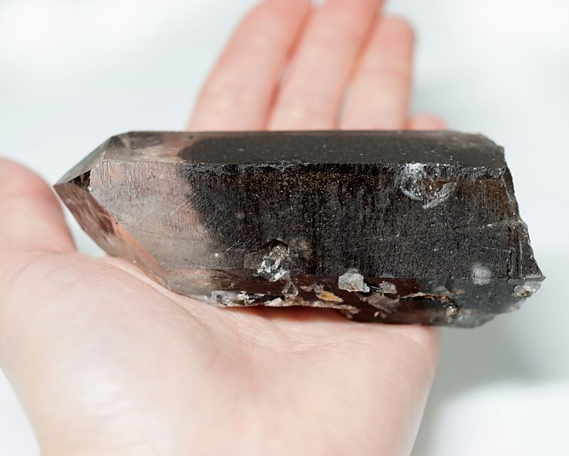 ブラジル産 巨大！迫力の6.08kg ブラジル産 水晶 原石 天然石 置物