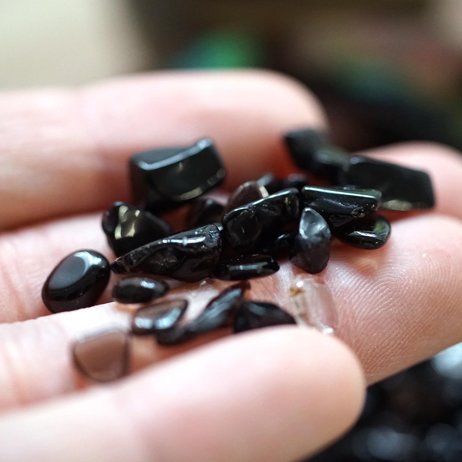 黒水晶 さざれチップ (Mサイズ）　【100g 浄化】
