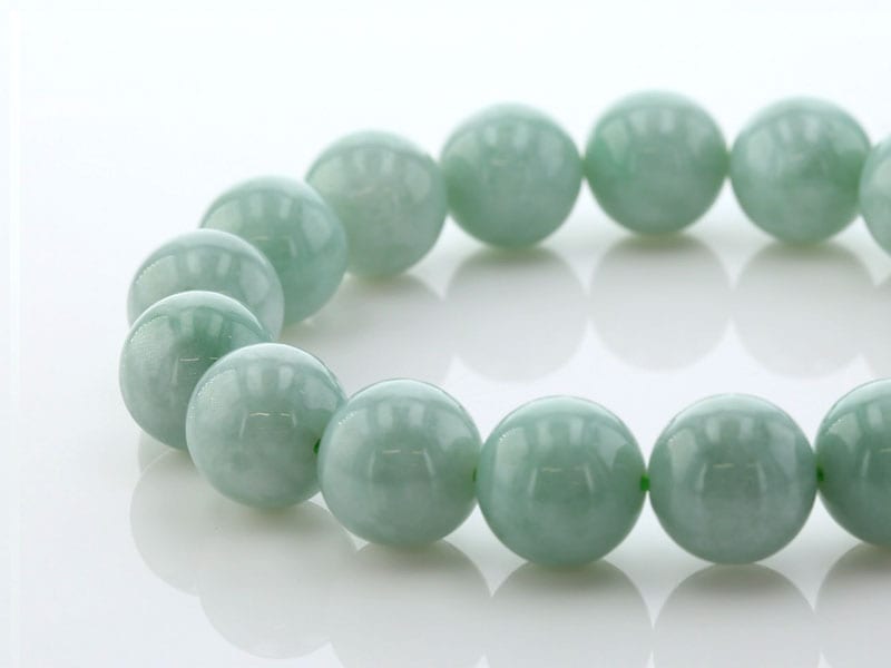 健康に良いミャンマーの美しい翡翠です。