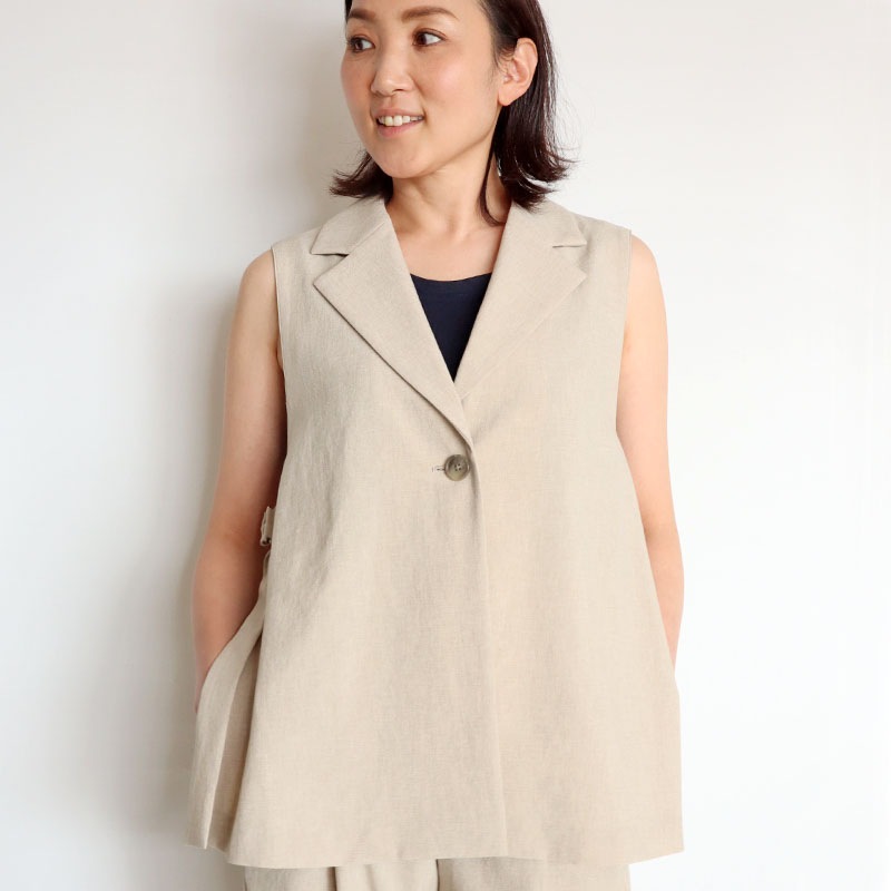 極美品　タエアシダ　リネンブレンド　おしゃれ　ベスト　ジレ　ジャケット 極美品 タエアシダ リネンブレンド おしゃれ ベスト ジレ ジャケット