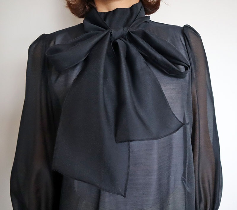 ��ܥ�賰���������֥饦��/KOKIA��9115