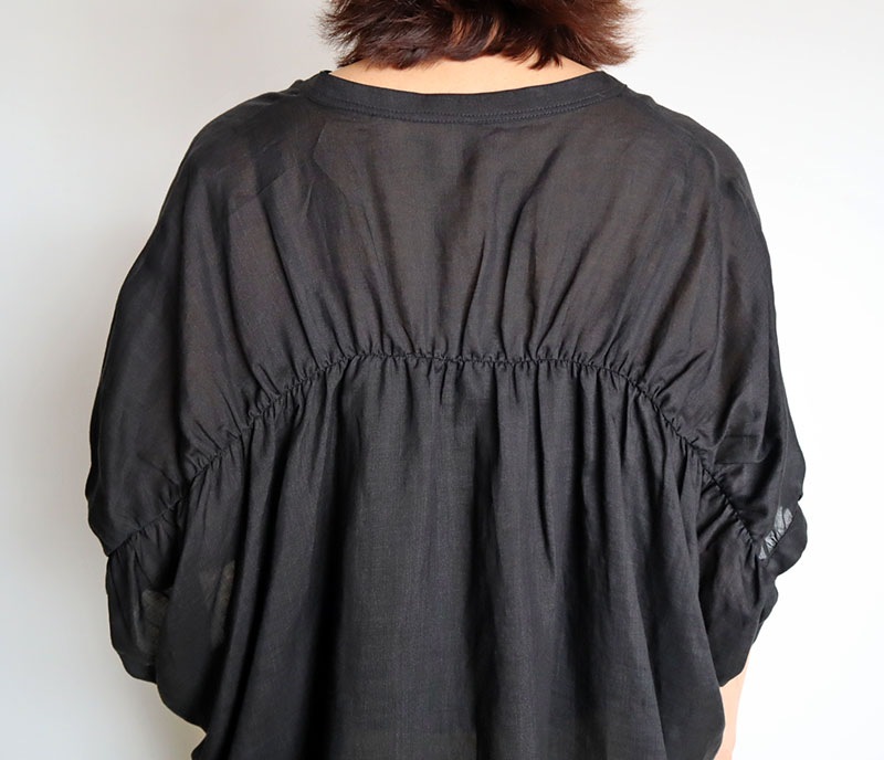 ��ͥ󥮥㥶���ӥå����륨�åȥ֥饦��/UNDICI NOVE��9204