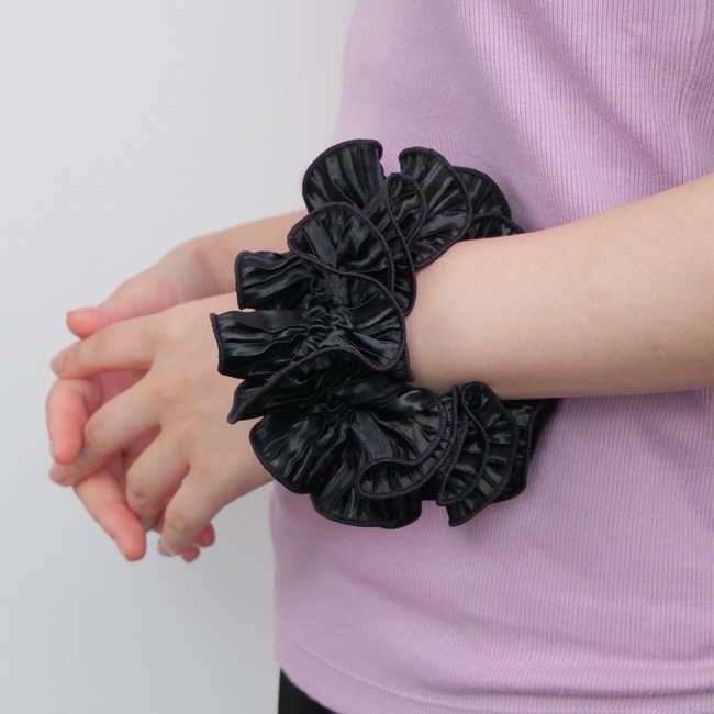 クレオ スクランチー (ブラック)