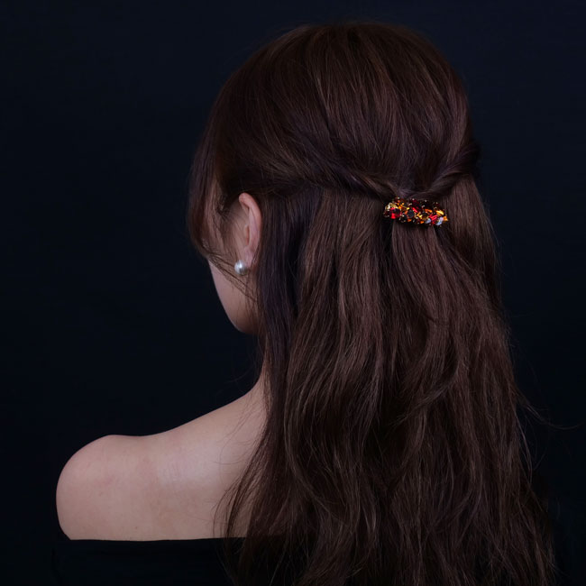 スモール アイビー クリスタル バレッタ (スカーレット/ライトアンバー/スモークドアンバー)