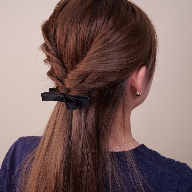 ベロア スモール クチュール ボウ バレッタ (ブラック)
