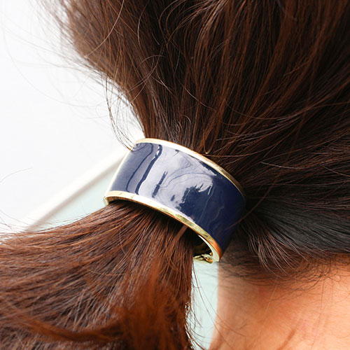 アトリエ エナメル カフ ポニー (ネイビー/ゴールド)