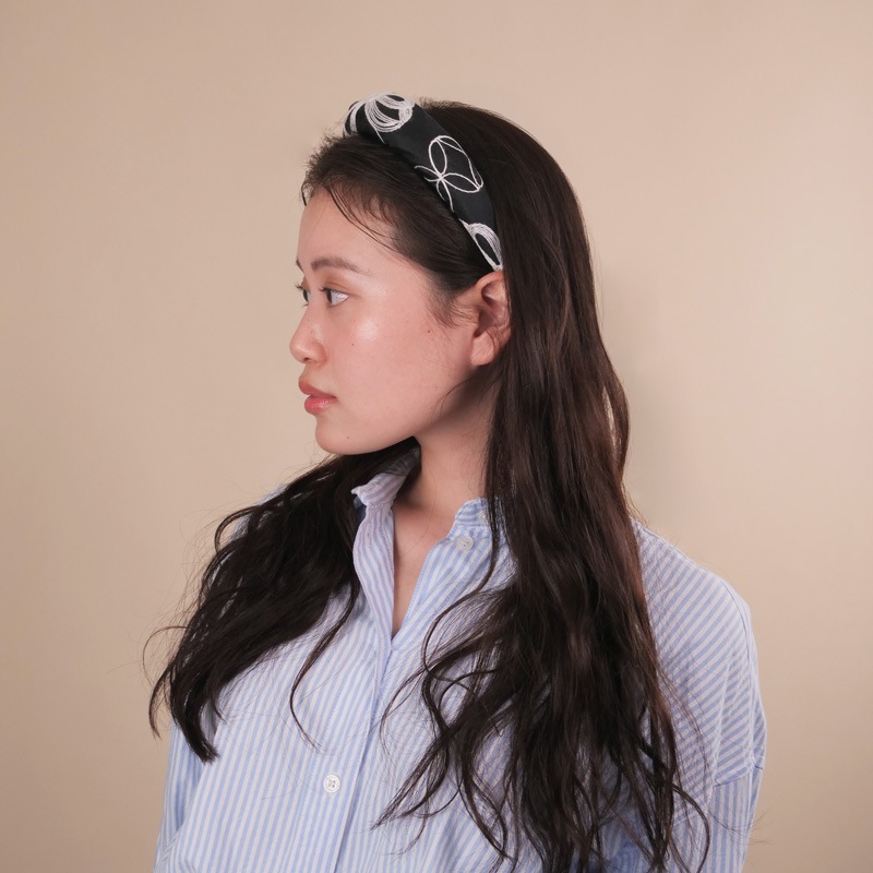 ジュリア ヘッドバンド（ブラック/ホワイト）