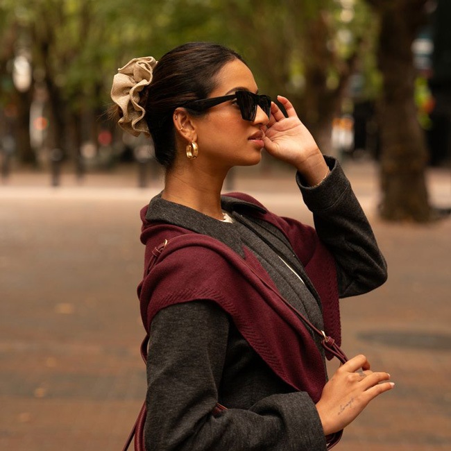 エイラ スクランチー(ゴールド)