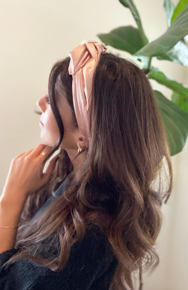 トップ ノット ヘッドラップ （ペイル ピチェ）