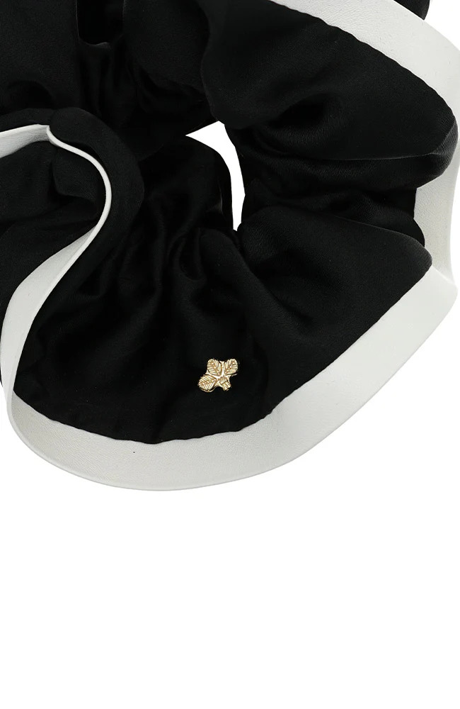 ルカ スクランチー（ブラック/ホワイト）