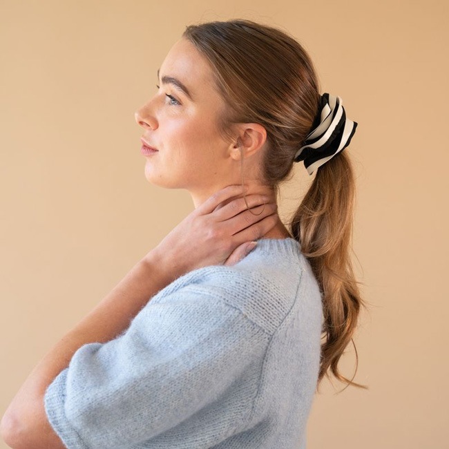 ルカ スクランチー（ブラック/ホワイト）