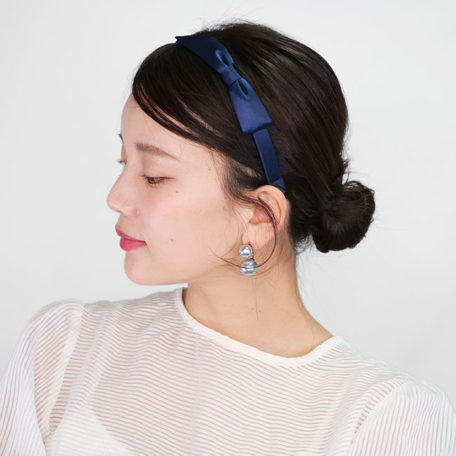 1/2 バミューダ ボウ ヘッドバンド (シルク シャルムーズ ネイビー)