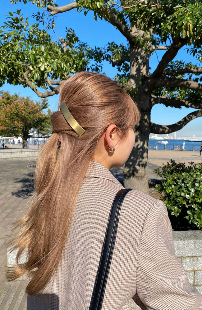 ブラッシュド メタル レクタングル バレッタ (ゴールド)