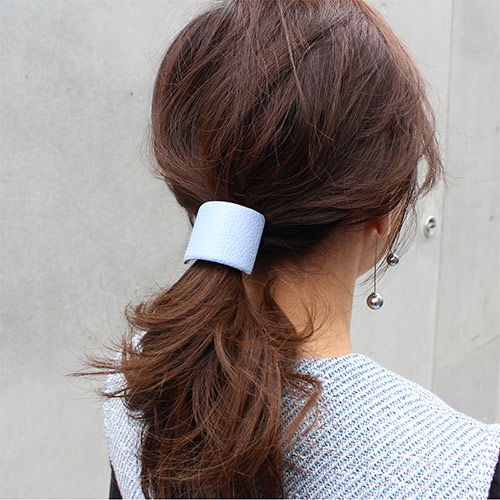 レザー ポニー （ペリウィンクル）