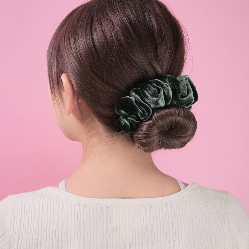 ミディアム スクランチー（フォレスト ベルベット）