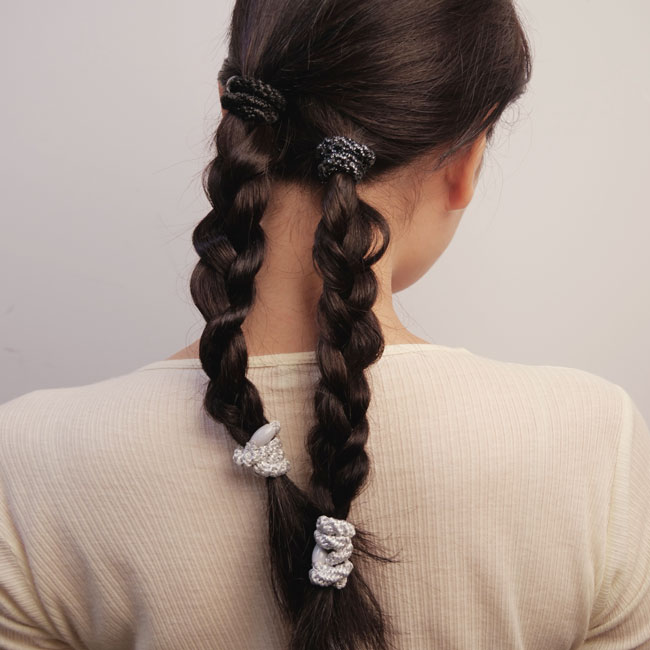 ポニーテール チューブ 15P（ブラックメタリック）