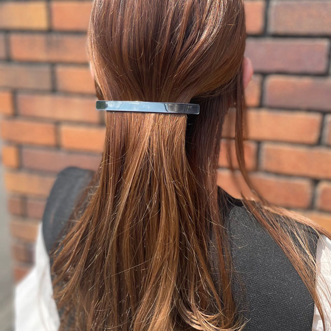 シャイニー メタル ロング アンド スキニー バレッタ （ヘマタイト）