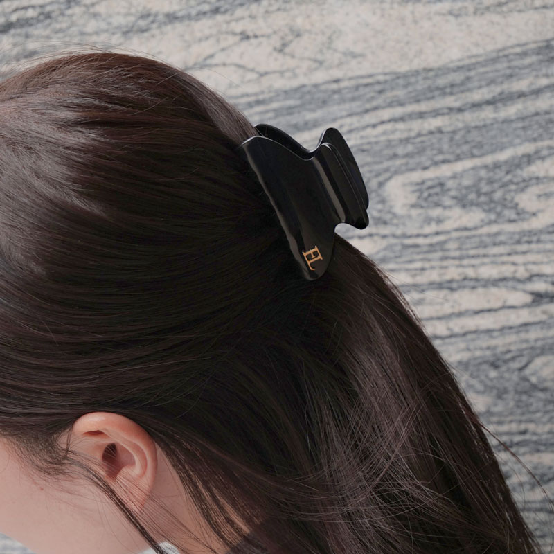 ミディアム シグネチャー ジョー（ブラック）