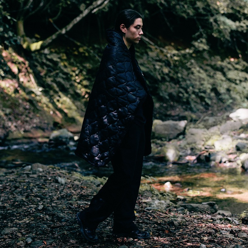 LUGH ラフ LUGH 魔法瓶ブランケット Sサイズ / ミッドナイト