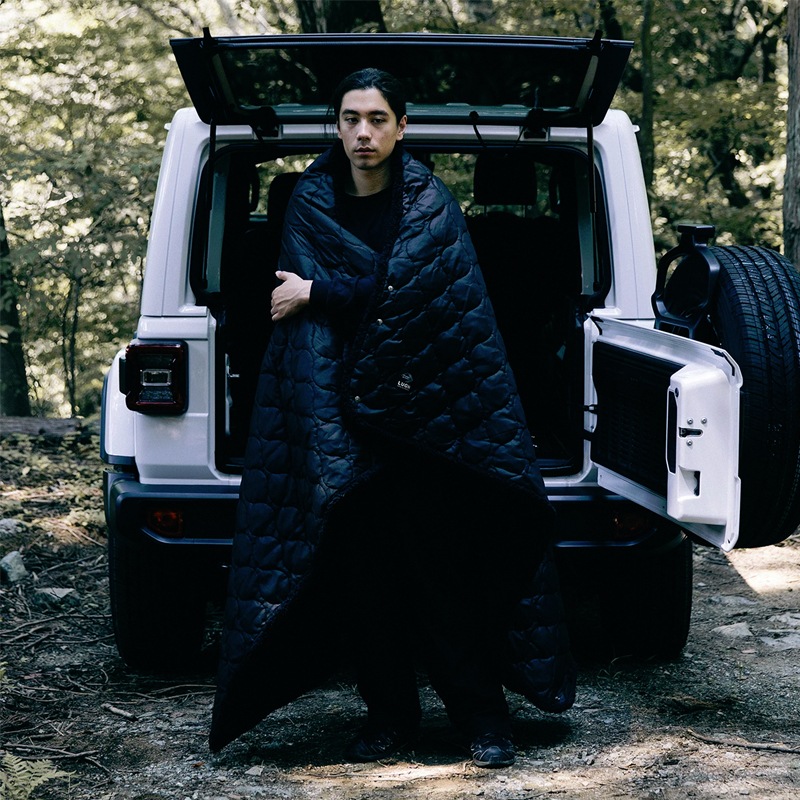 LUGH ルー LUGH 魔法瓶ブランケット Lサイズ / ミッドナイトブラック