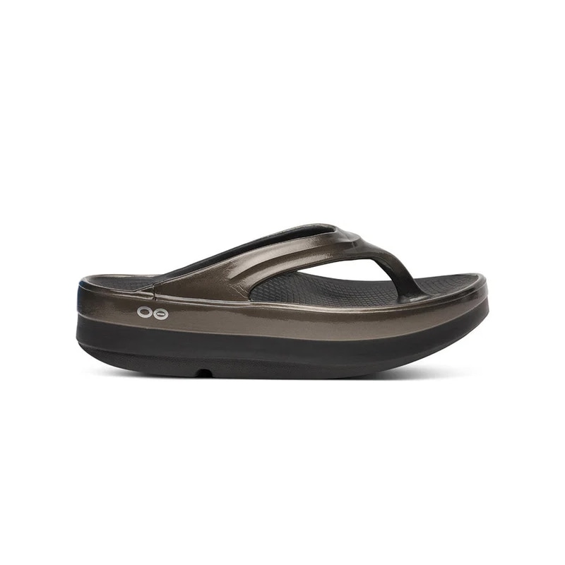 OOFOS ウーフォス Women's OOmega OOlala stacked TITANIUM MIRROR