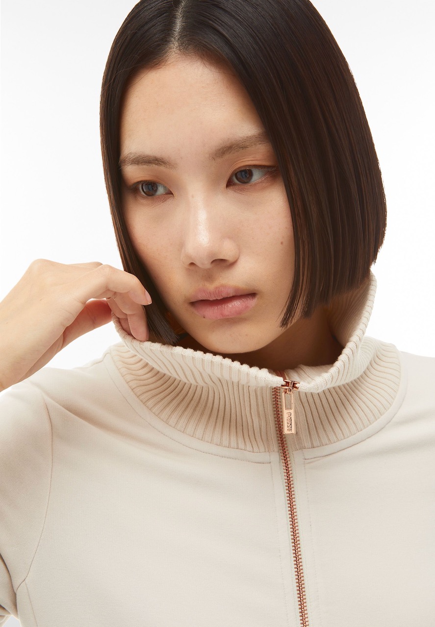 �ե른�åץ��㥱�å�