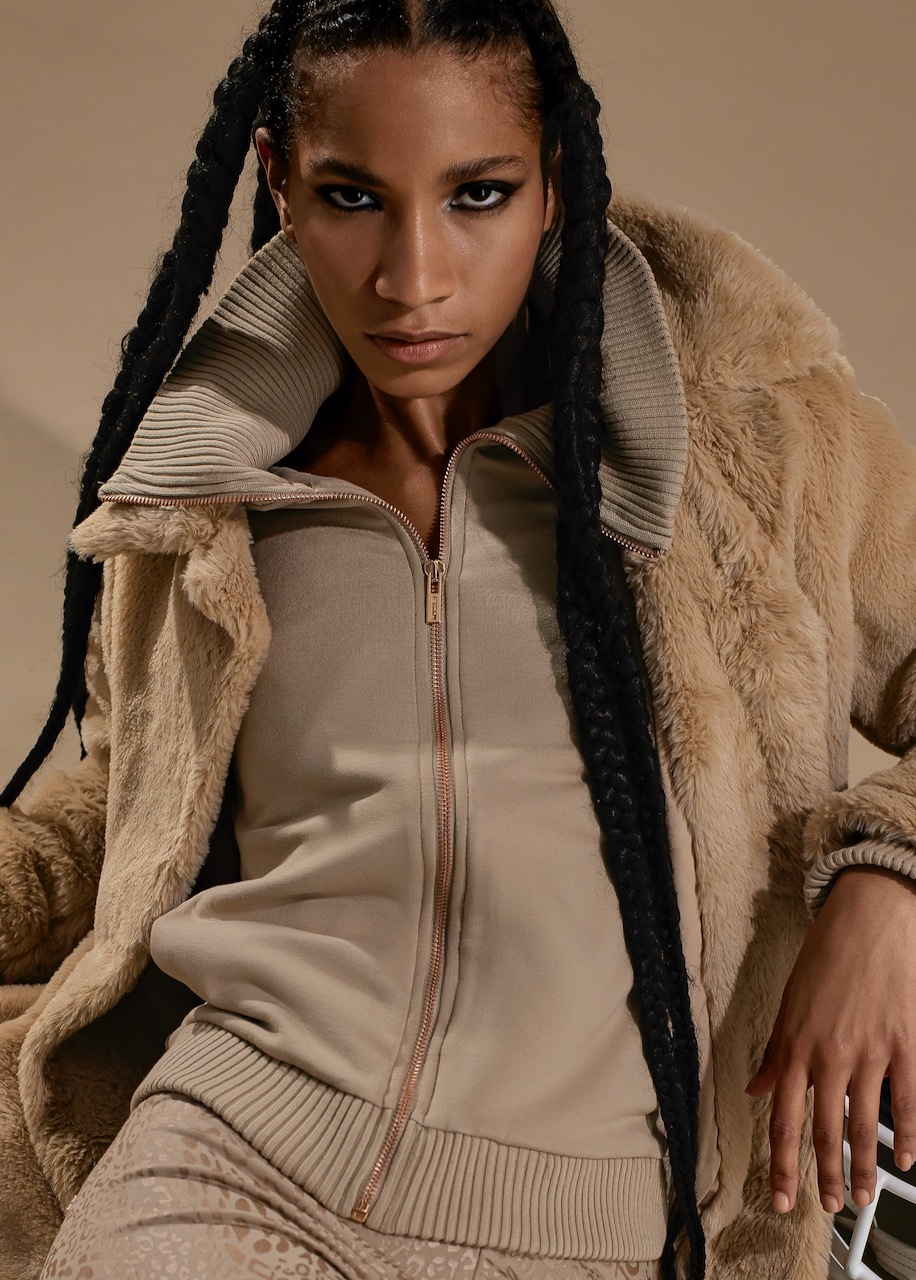 �ե른�åץ��㥱�å�