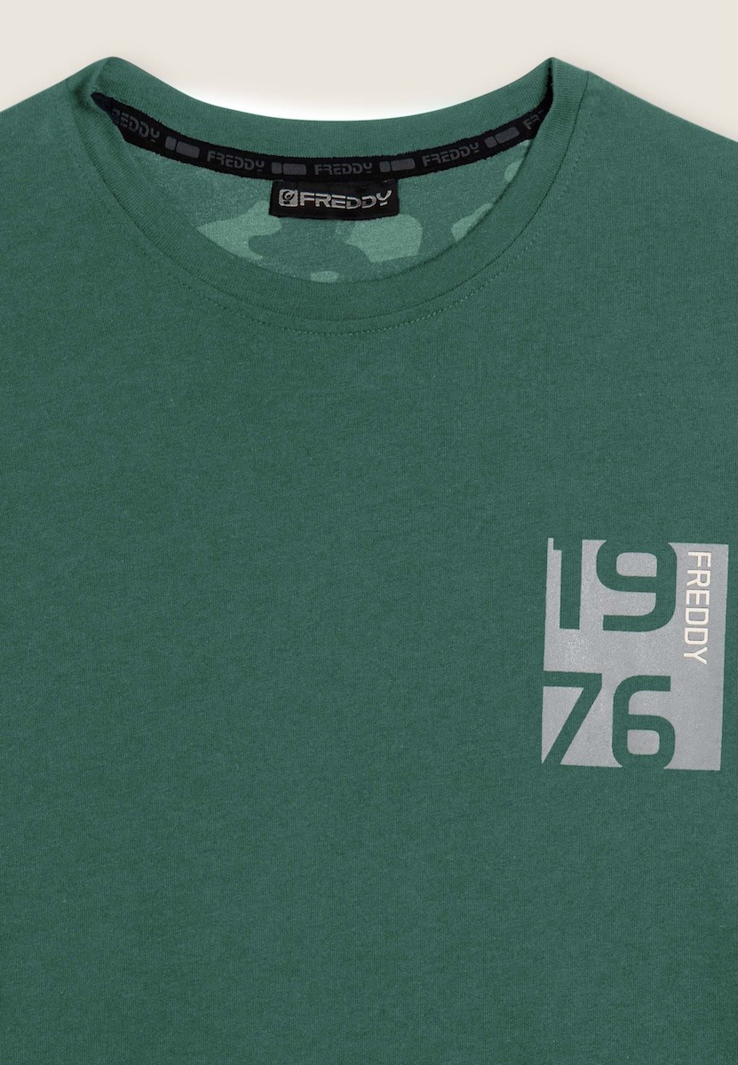 ĹµT�����