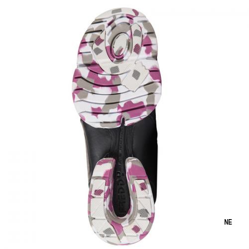 �ϥ����åȥ��󥹥��塼��