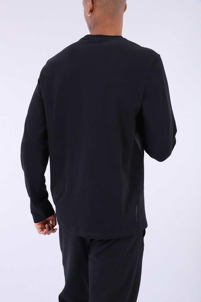 ĹµT�����