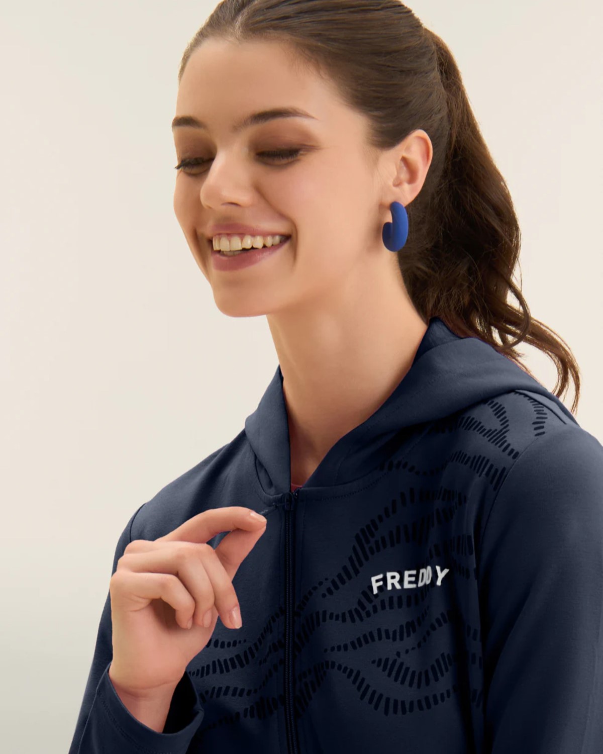 フルジップパーカー | WOMEN：女性,ジャケット | FREDDY ONLINE STORE