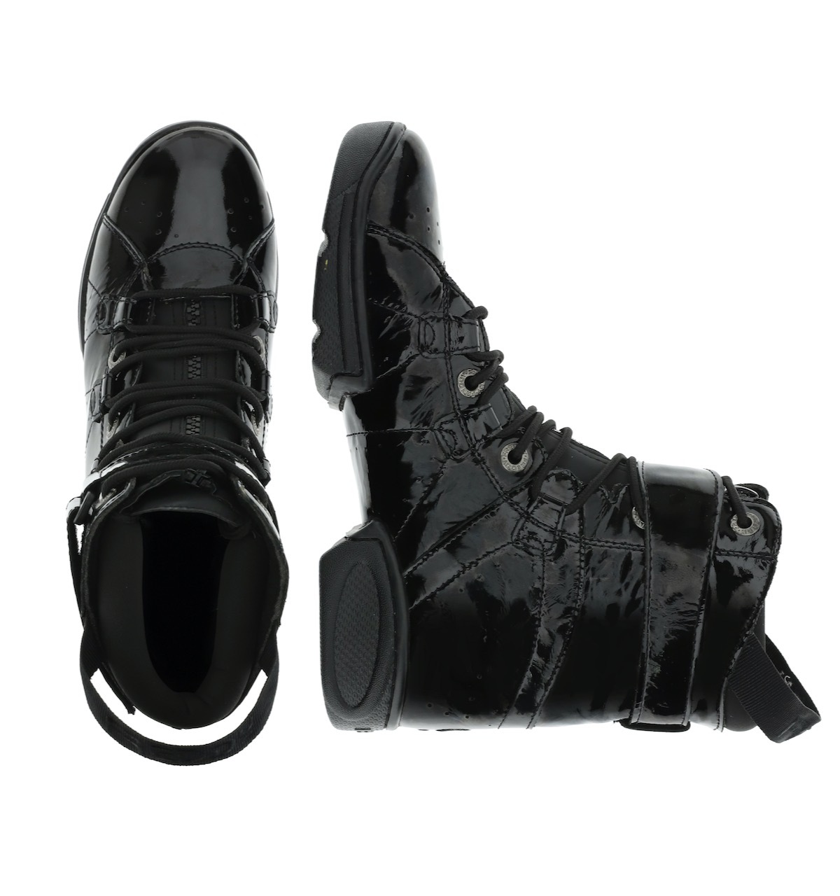 �ϥ����åȥ��塼��