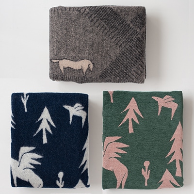 Horses on the hill、Horses go to the moon ブランケット（クリッパン×ミナ ペルホネン）