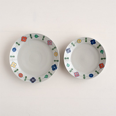 色絵幸せ花繋ぎ 6寸・7寸皿（徳永遊心）