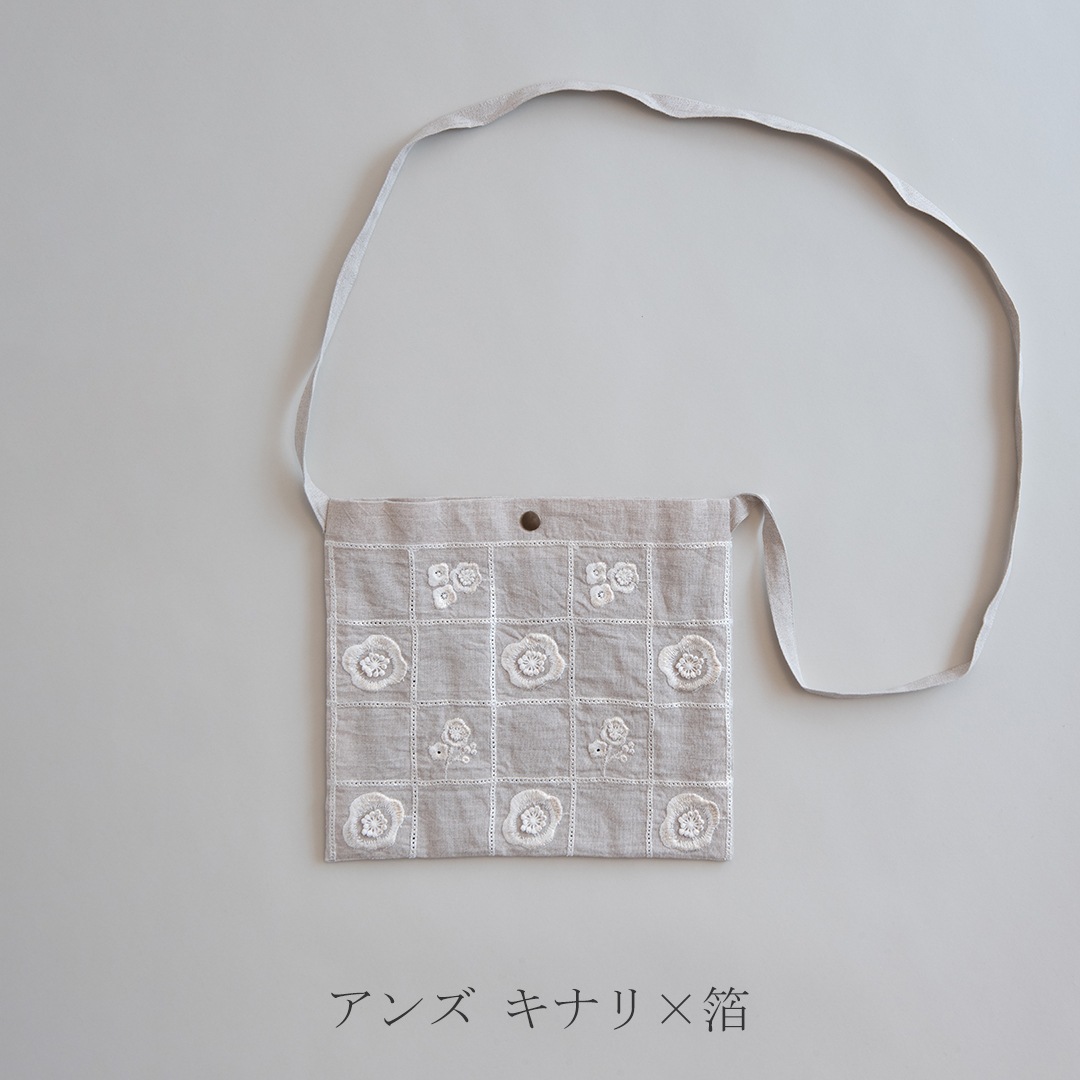 ブックバッグ／book bag（生地の可能性／kijinokanosei）