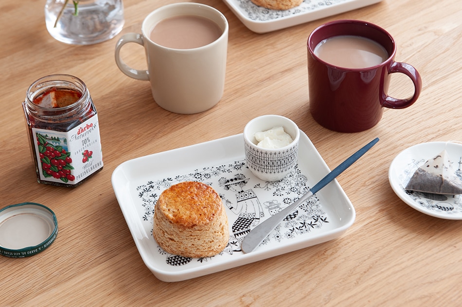 ヴィンテージ　アラビア　エミリア　Emilia小物入れ エミリア／Emilia（アラビア／ARABIA） フリーデザイン ｜ 北欧