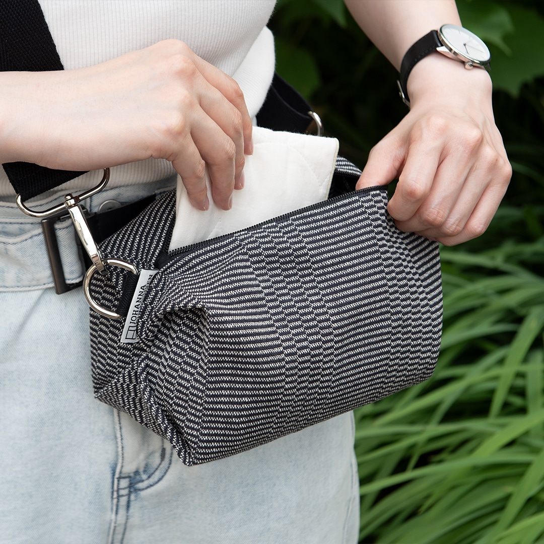 Johanna Gullichsen／ヨハンナ・グリクセン／ショルダーバッグ 折り紙バッグ／Origami Bag（ヨハンナ・グリクセン／Johanna