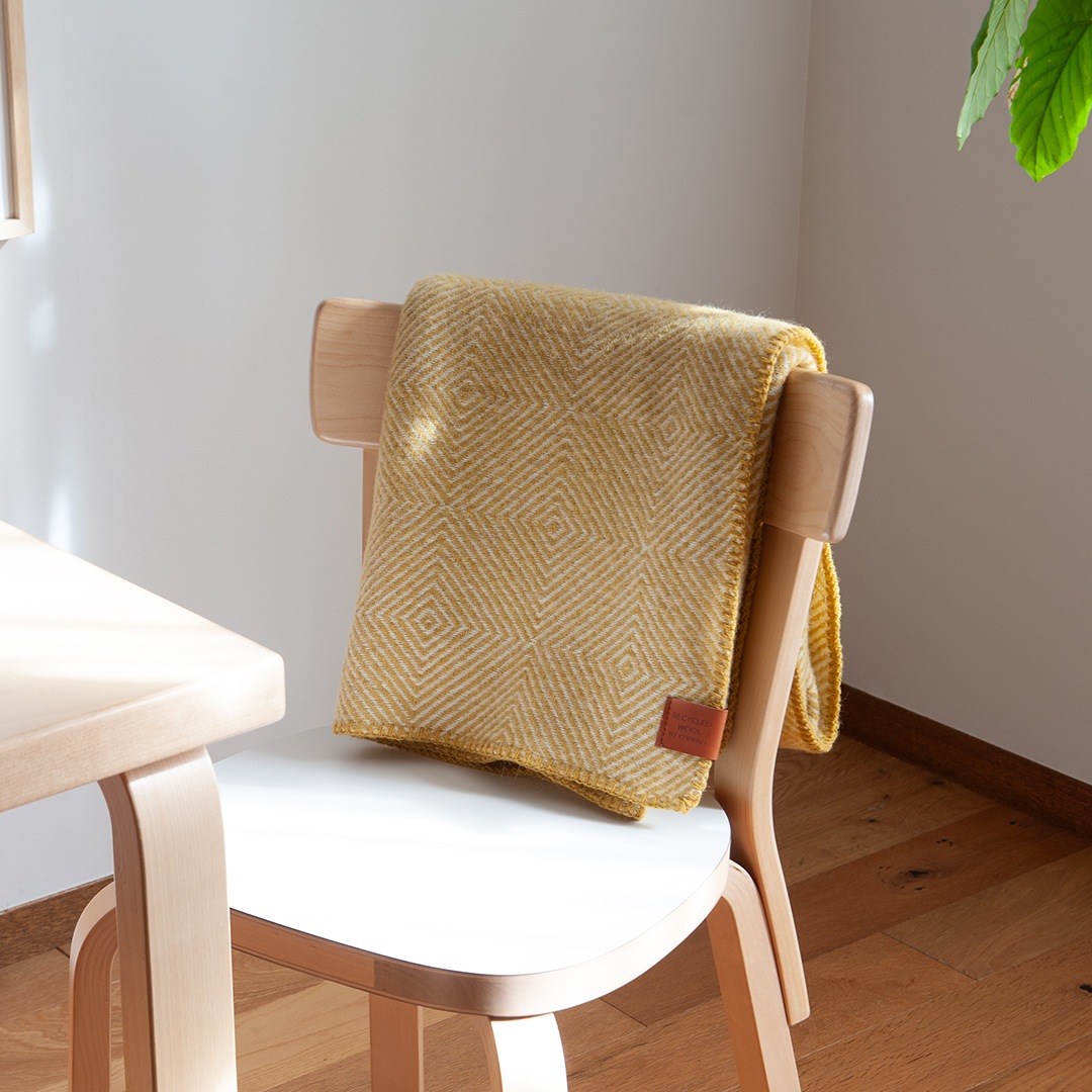 グースアイ リサイクルウールスロー ハーフ（クリッパン／KLIPPAN）