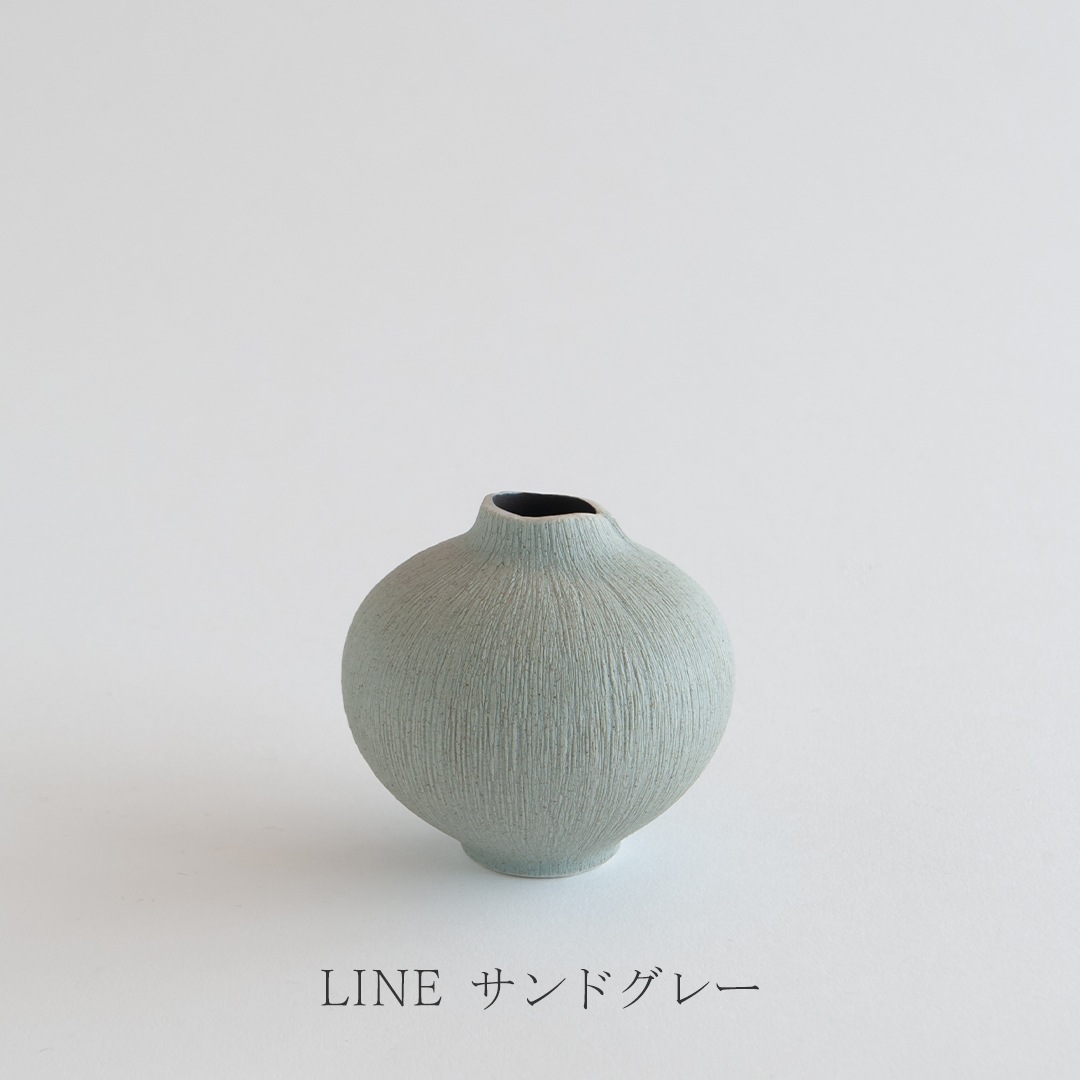フラワーベース（リンドフォーム／LINDFORM）