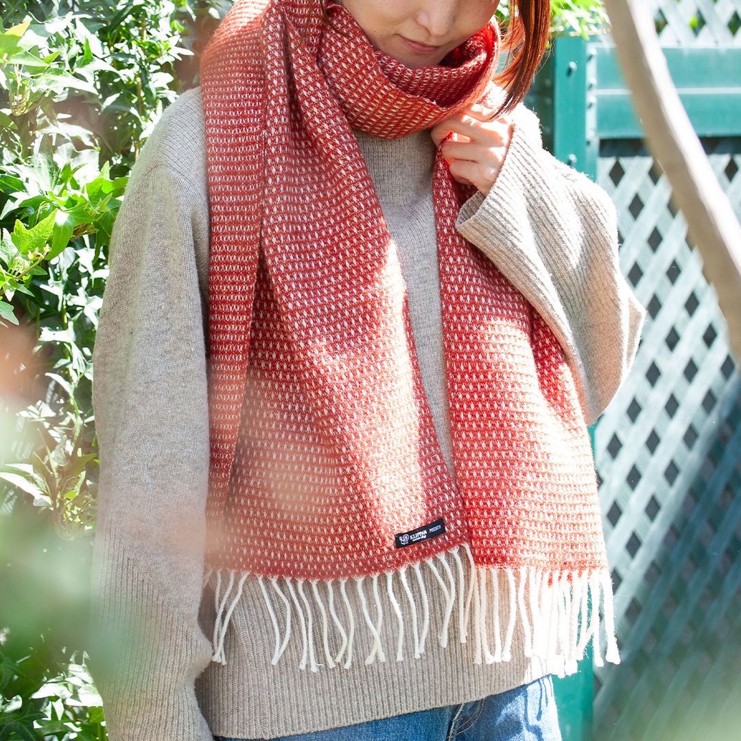 ヒューゴ／HUGO ウール マフラー（クリッパン／KLIPPAN）