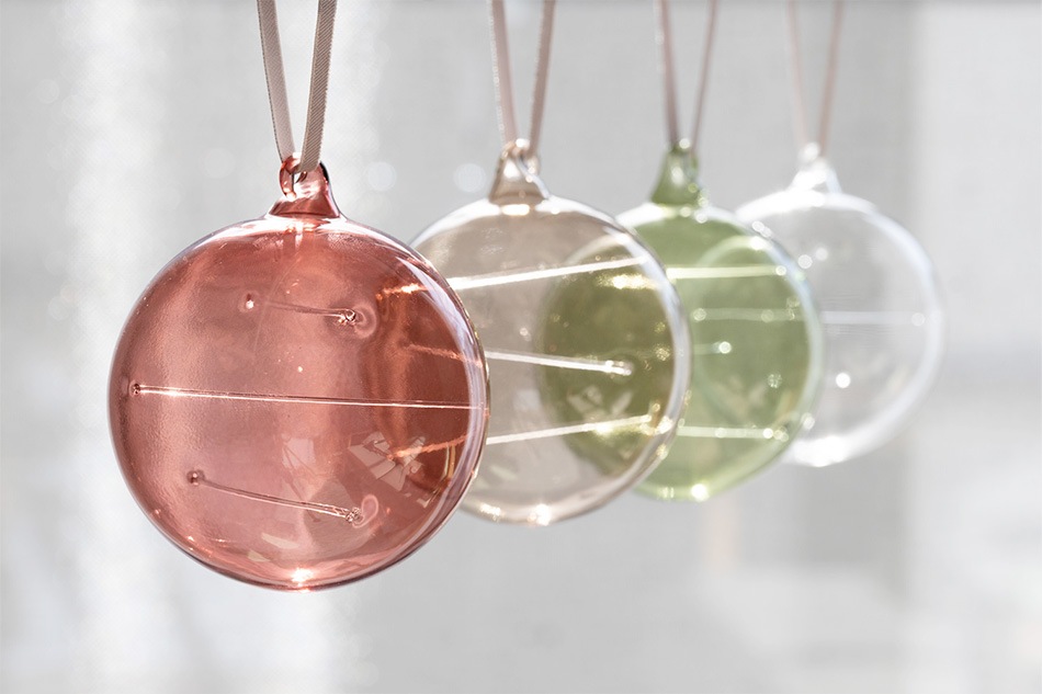 新品未使用品 イッタラ ガラスオーナメントボール 5p2箱 グレー オーナメント ボール（イッタラ／iittala） フリーデザイン ｜ 北欧