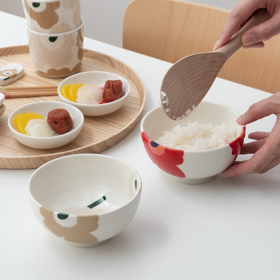 ウニッコ ベージュ・レッド（マリメッコ／marimekko） フリーデザイン