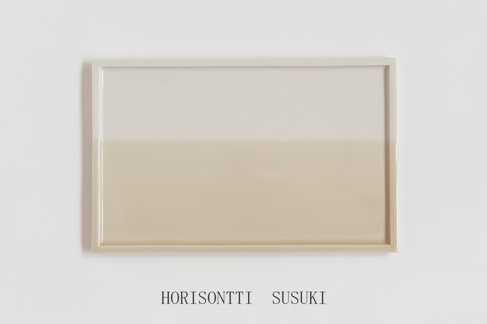 LONG PLATE 長角皿(ムスタキビ/Mustakivi)