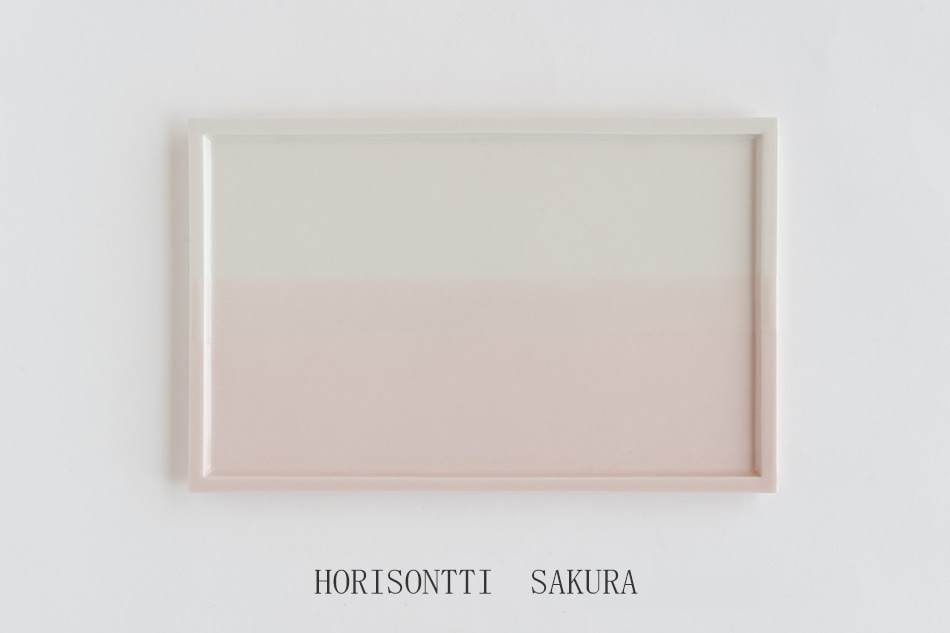 LONG PLATE 長角皿（ムスタキビ／Mustakivi）