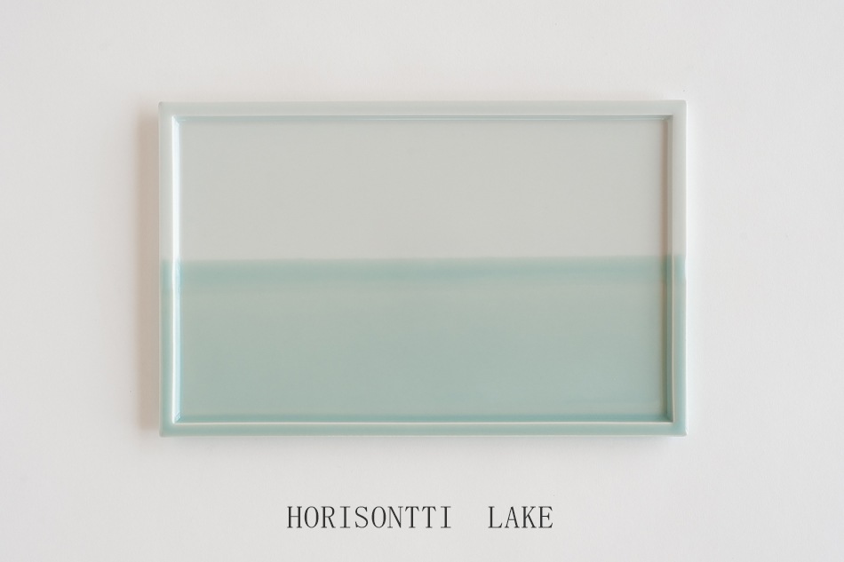 LONG PLATE 長角皿(ムスタキビ/Mustakivi)