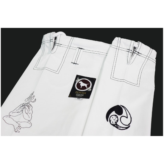 ブルテリア bjk-000 BULL TERRIER 柔術衣 Jiraiya2.0 白 | BULL