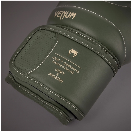VENUM ヴェナム Impact Evo ボクシンググローブ - ミリタリーグリーン